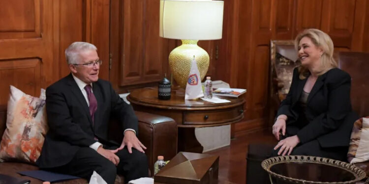 Maru Campos y cónsul de EE.UU. refuerzan colaboración en seguridad fronteriza