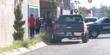 Localizan a hombre con heridas de arma blanca cerca del cuello en Delicias