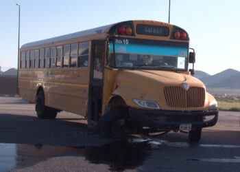 Hombre intoxicado roba camión de Safran y provoca persecución