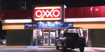 Asaltan tienda de conveniencia en Delicias