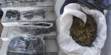 Decomisan arsenal, droga y vehículo en Moris