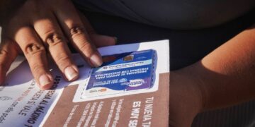 Entregan apoyos a personas con discapacidad permanente