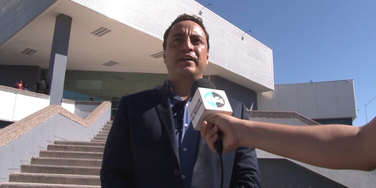 Denuncian a desarrolladora por viviendas con daños estructurales