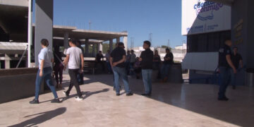 Denuncian a desarrolladora por viviendas con daños estructurales