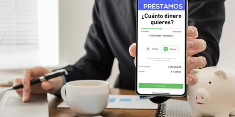 Alertan por fraudes en aplicaciones de préstamos en Chihuahua