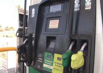 Confunden diésel con gasolina en gasolinera de Delicias