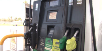 Confunden diésel con gasolina en gasolinera de Delicias