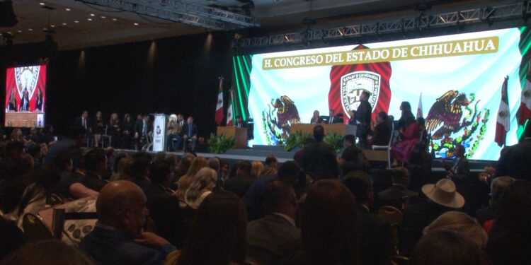 Jueces y magistrados toman protesta en Chihuahua