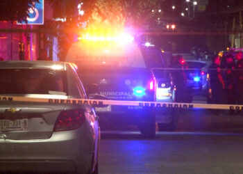 Hombre muere tras enfrentamiento con policías en Granjas