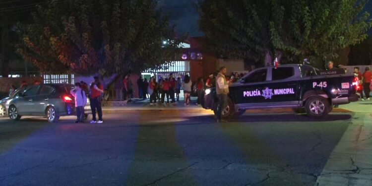 Refuerzan seguridad en secundaria tras ataque a madre de familia con navajas y un hacha