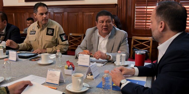 Refuerzan operativos de seguridad y vacunación contra sarampión en Chihuahua