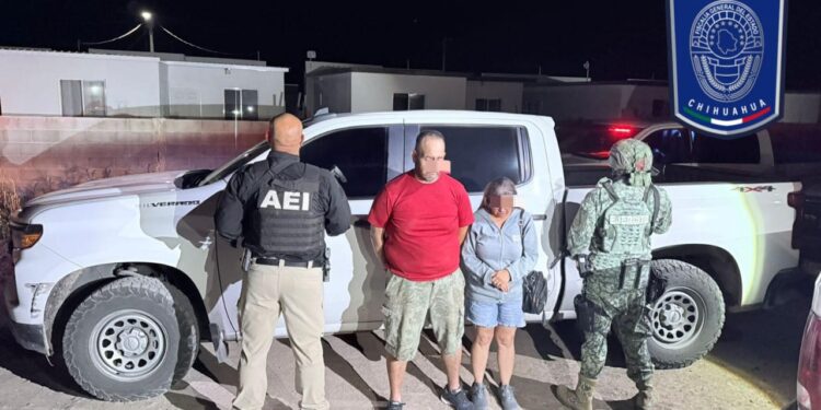 Detienen a pareja por presuntos delitos contra la salud en Aldama