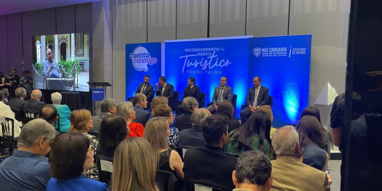 Entrega de Reconocimiento al Mérito Turístico 2025