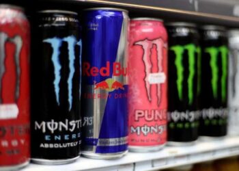Riesgos de las bebidas energéticas en menores