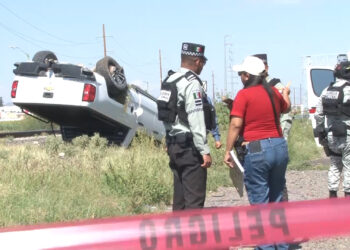 Muere adolescente de 14 años en volcadura en la carretera 45