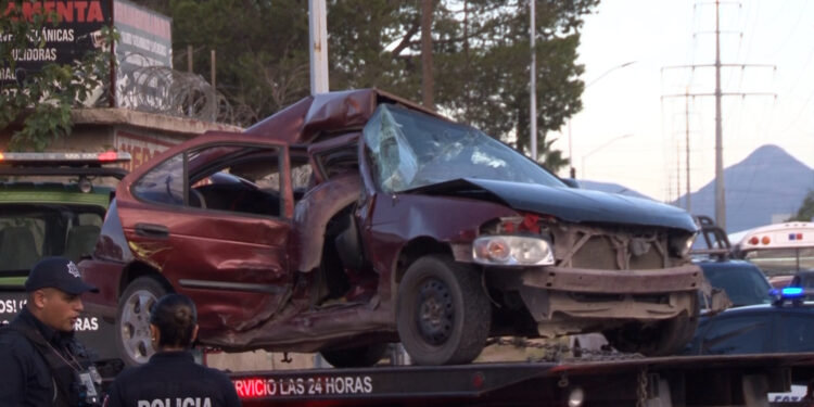 Triple choque deja tres heridos en el sur de la ciudad
