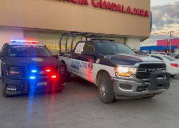 Asaltan Farmacias Guadalajara en la colonia Panamericana