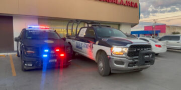 Asaltan Farmacias Guadalajara en la colonia Panamericana