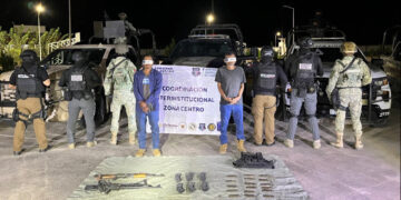 Detienen a dos guatemaltecos armados en Coyame