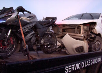 Aparatoso choque en la avenida Pacheco deja dos heridos