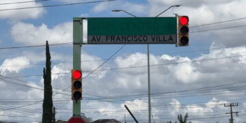 Chihuahua estudia semáforos con inteligencia artificial