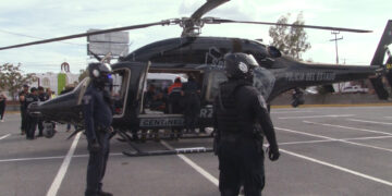 Arriban a Chihuahua policías estatales heridos en enfrentamiento en Moris