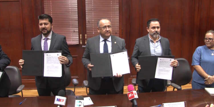 UACH y Pensiones Civiles firman convenio para saldar deuda millonaria