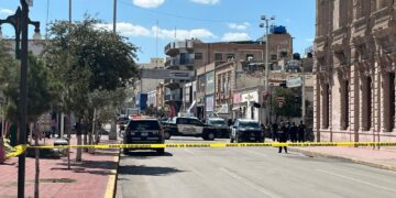 Evacúan Palacio de Gobierno por amenaza de bomba