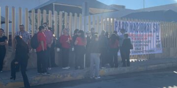 Paro de trabajadores del SAT por ajuste salarial