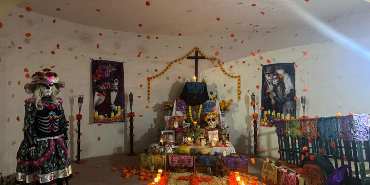 Aún puedes registrar a tu escuela en el concurso del Municipio de altares de muertos