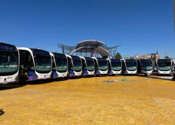 Nuevos camiones modernizan la ruta troncal de Chihuahua