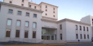 Adelantan aguinaldo para trabajadores del gobierno de Chihuahua