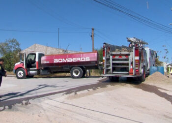 Incendio en bodega del Cerro de la Cruz deja pérdidas materiales