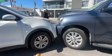 Carambola de cuatro vehículos en San Felipe