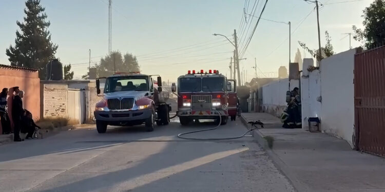 Incendio en vivienda de Villa Juárez