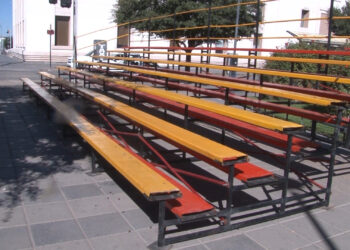 Instalan graderías para el desfile revolucionario