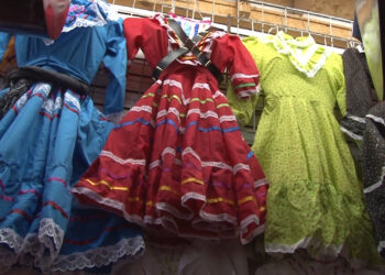 Trajes de revolución, los más buscados en el centro