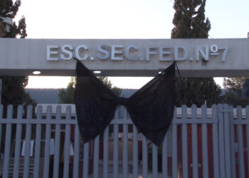 Luto en secundaria tras accidente de alumna