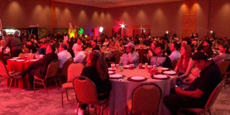 Coca-Cola fortalece lazos con restauranteros y comerciantes locales