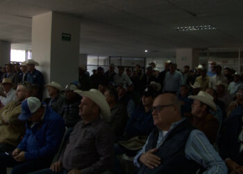 Conagua abandona reunión tras protestas de productores agrícolas