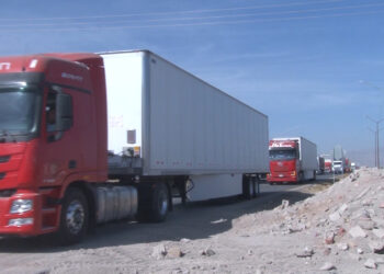 Liberan paso tras bloqueo en Lázaro Cárdenas