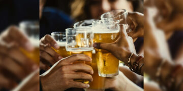 Inventan la ‘cerveza del futuro’: no tiene alcohol y no da resaca, pero sí emborracha