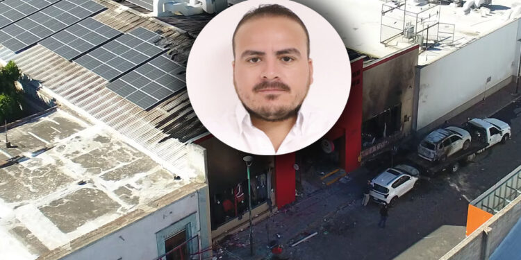 Separan del cargo a titular de PC de Sonora por incendio en tienda Waldo´s