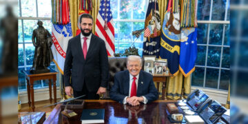 Líder sirio se reúne con Trump en Washington tras años de conflicto