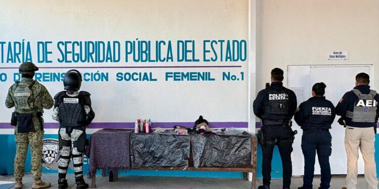 Realizan revisión en el CERESO Femenil No. 1 de Aquiles Serdán