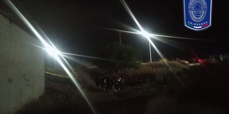 Localizan cuerpo esqueletizado de una mujer en una alcantarilla de la colonia Valle de la Madrid