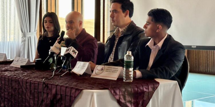 Morena va contra Bonilla; lo denunciarán por campaña anticipada