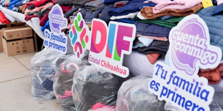 Entregan más de 15 mil chamarras a niños chihuahuenses