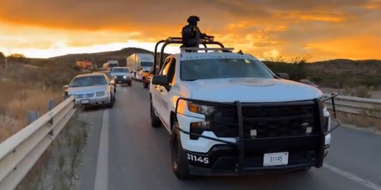 Masacre deja once muertos en carrera de caballos