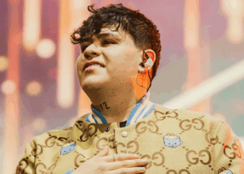 Junior H deja depósito para garantizar su presentación